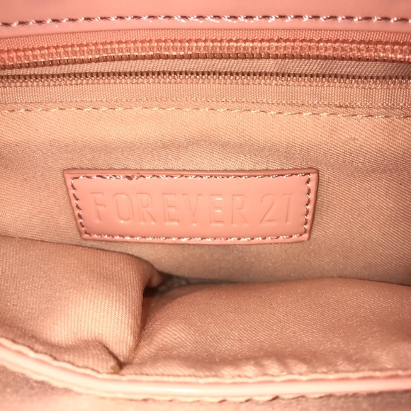 Forever21 pink crossbody bag - Picture 4 of 5